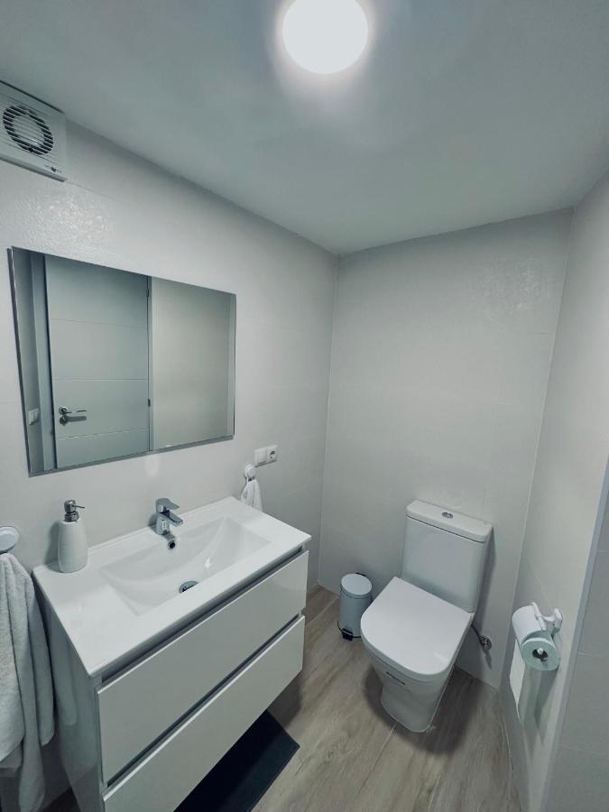 Apartamentos Arraez อัลเมรีอา ภายนอก รูปภาพ